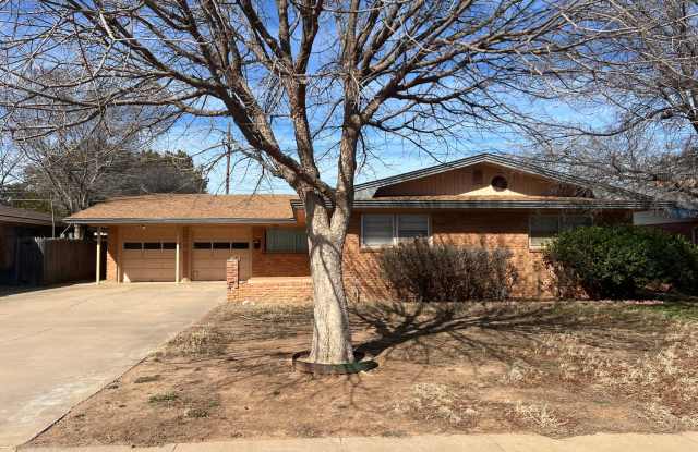 3 bed 2 bath Move In Ready! - 4912 17th Street, Lubbock, TX 79416