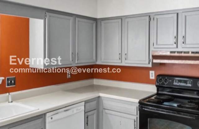 1648 Skiffes Creek Circle photos photos