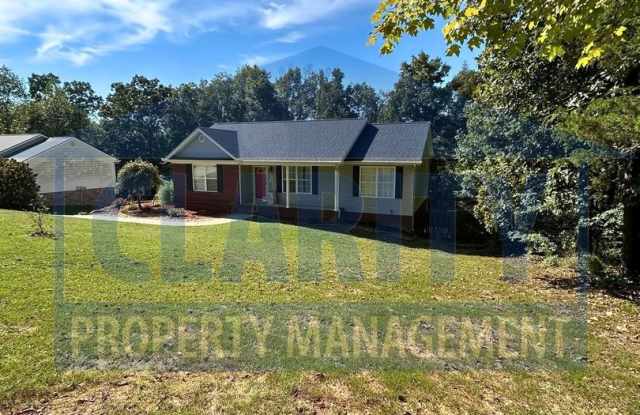 Beautiful 3-bedroom home in a quiet neighborhood! Gallery 1