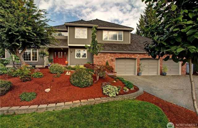 CLICK "REQUEST A TOUR" NOW! - 4514 172nd Avenue Southeast, Bellevue, WA 98006 CLICK "REQUEST A TOUR" NOW! - 4514 172nd Avenue Southeast, Bellevue, WA 98006