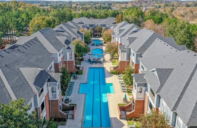 Halston Riverside photos photos