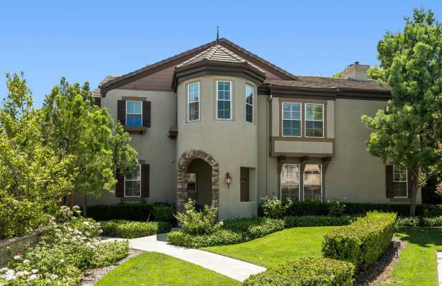 3 Bedroom Home for Rent in Valencia. Gallery 3