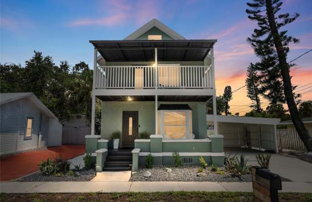 1713 10TH AVENUE W photos photos