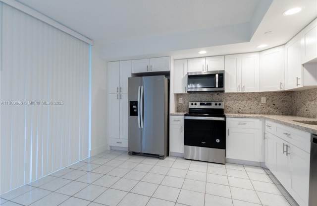 8650 SW 133rd Ave Rd - 8650 Southwest 133rd Avenue Road, Kendale Lakes, FL 33183