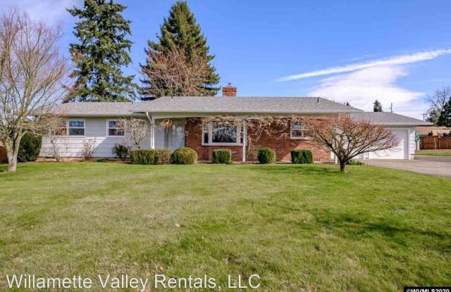 1715 NW Lincoln St - 1715 Northwest Lincoln Street, Albany, OR 97321