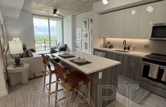 3111 Midtown Blvd photos photos