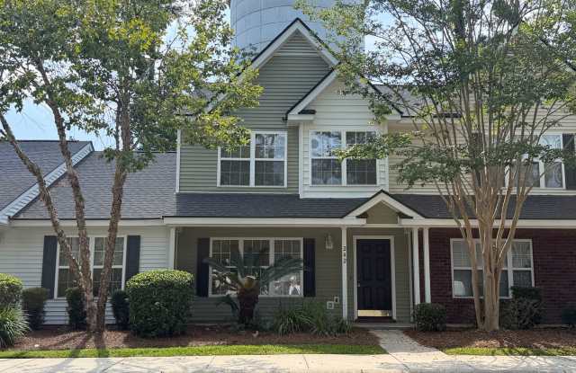 Renovated Three Bedroom Townhome in Townes of Buckwalter photos photos