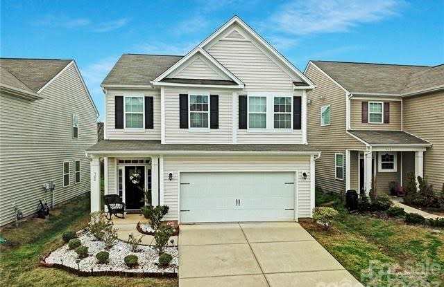 500 Knothole Lane - 500 Knothole Lane, Charlotte, NC 28214