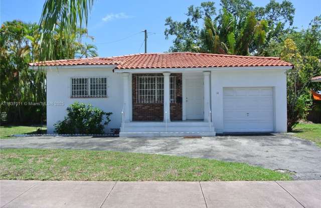 16 Malaga Ave photos photos
