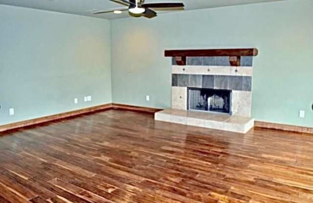 1525 Oak Lane Gallery 3