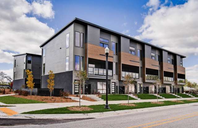 212 NW 9th St - 1 photos photos