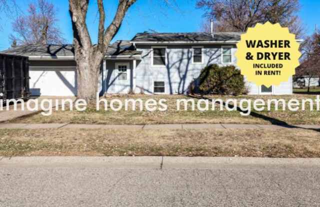 977 Oriole Drive - 977 Oriole Drive, Apple Valley, MN 55124