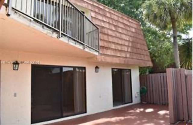 8392 S Coral Cir photos photos