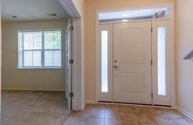 405 Alpine Springs Drive Gallery 4