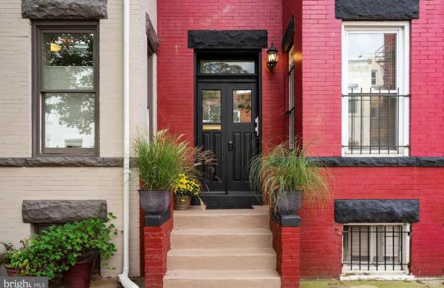 1776 Willard St NW Unit W2 Gallery 2
