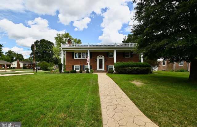 5712 MARBLE ARCH WAY - 5712 Marble Arch Way, Hayfield, VA 22315