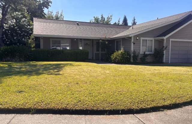 LARGE 3 BED 2 BATH w/BONUS ROOM HOUSE IN THE RIVER RIDGE PARK SUBDIVISION Gallery 1
