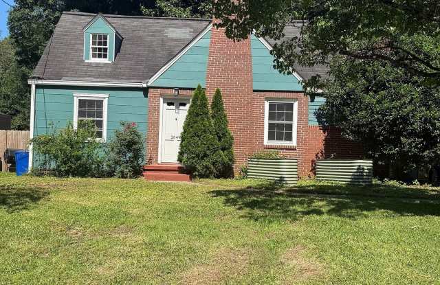 Room in 3 Bedroom Home at Winburn Terrace photos photos