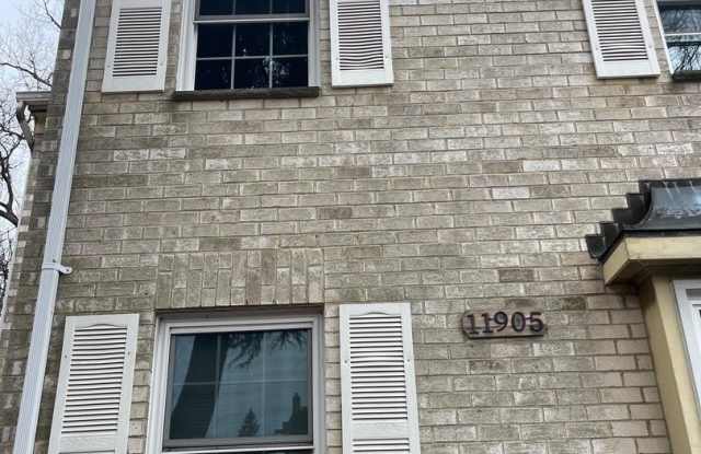 11905 OLD COLUMBIA PIKE #66 - 11905 Old Columbia Pike, Calverton, MD 20904