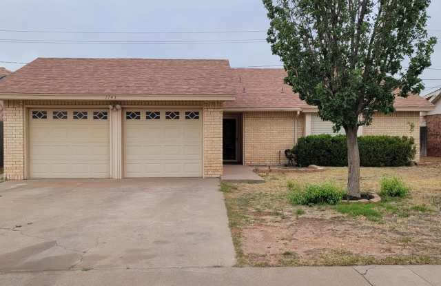 1743 E 56th St photos photos