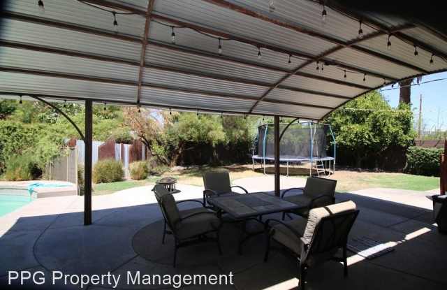 1144 W Edgemont Ave - 1144 West Edgemont Avenue, Phoenix, AZ 85013
