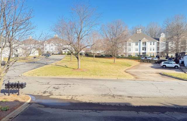 Updated 2 Bed, 2.5 Bath Townhome | Prime Lake Norman Location - 9532 Cadman Court, Cornelius, NC 28031