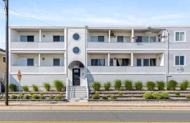 2707 Ventnor Gallery 2