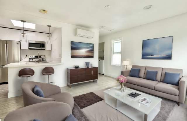 850 N. Van Ness Avenue Apartments Gallery 4