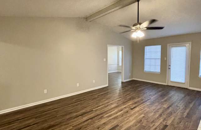 3 Eastwood Ct Gallery 2