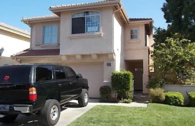573 E Stephanie Drive - 573 E Stephanie Dr, Covina, CA 91722