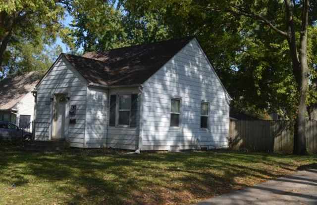 130 S Franklin - 130 South Franklin Avenue, Ames, IA 50014