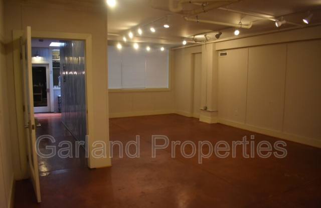 110 Campbell Ave photos photos