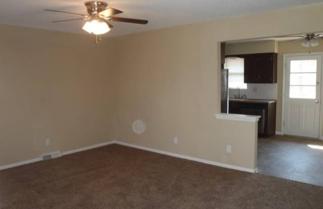 16506 Greenwald Court Gallery 2