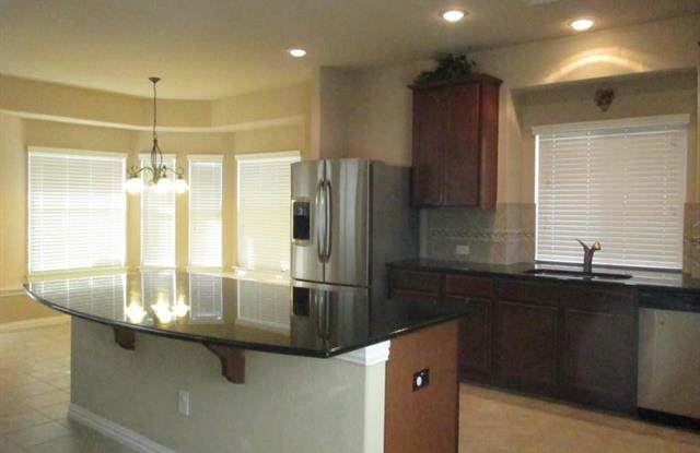 1720 Lewis Crossing Drive Gallery 3