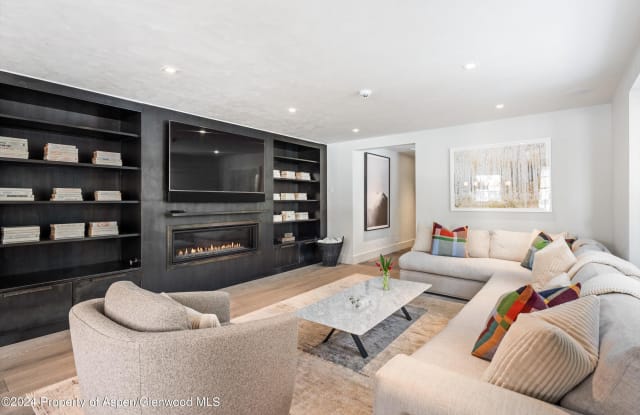 131 W Bleeker Street photos photos