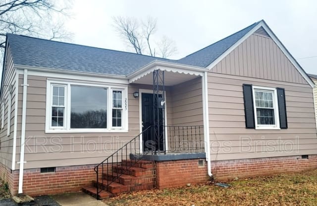 2923 Lafayette Ave - 2923 Lafayette Avenue, Lakeside, VA 23228