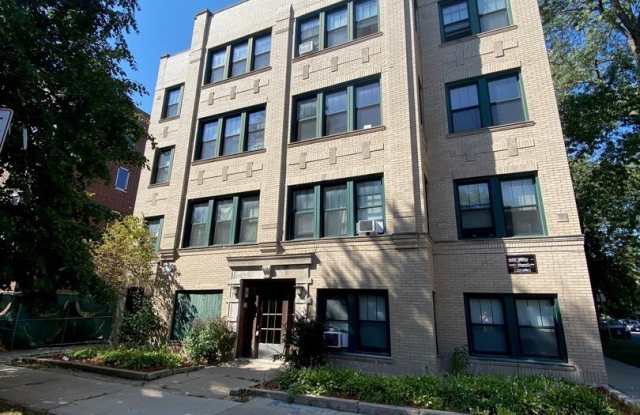 3224 N Karlov Avenue unit: B photos photos