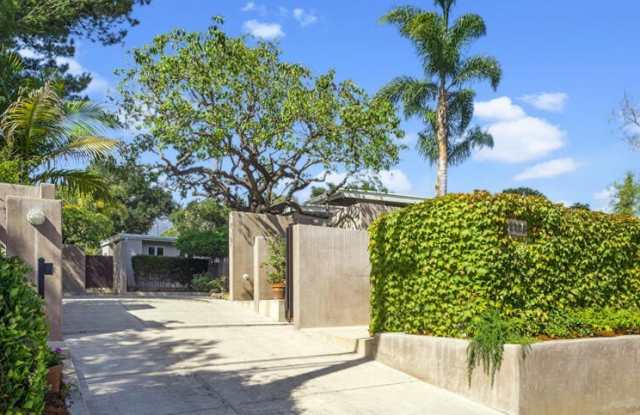 2123 Sycamore Canyon Road photos photos