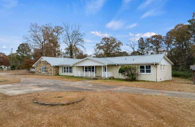 2366 N Walston Bridge Rd - 2366 North Walston Bridge Road, Jasper, AL 35504
