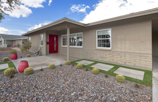 8212 E WILSHIRE Drive - 8212 East Wilshire Drive, Scottsdale, AZ 85257