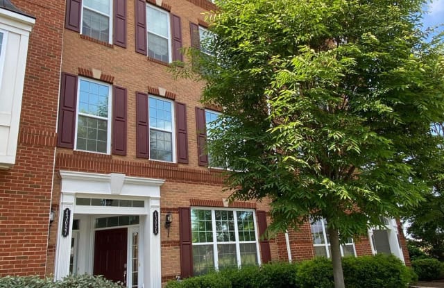 43055 THOROUGHFARE GAP TERRACE - 43055 Thoroughfare Gap Terrace, Loudoun Valley Estates, VA 20148