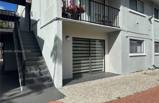 7000 NW 179th St photos photos