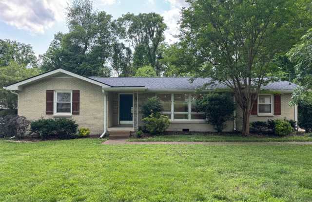 Fabulous Crieve Hall 4BR, 3BA Home photos photos