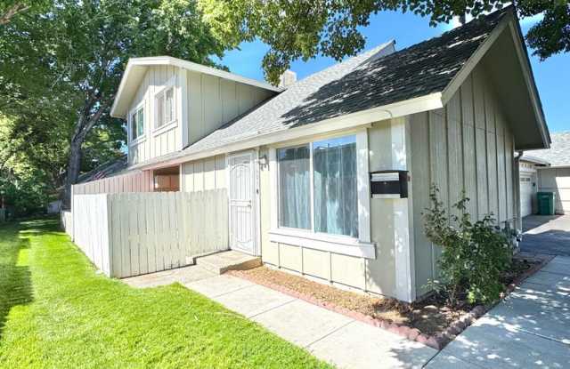 3 Bedroom, 2.5 Bath Home photos photos