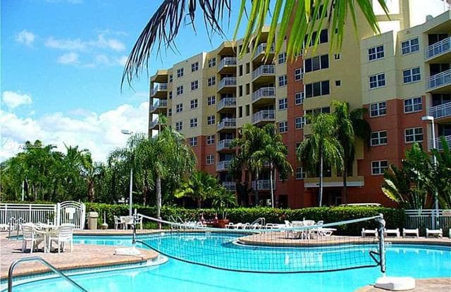 16461 Racquet Club Rd - 16461 Racquet Club Road, Weston, FL 33326