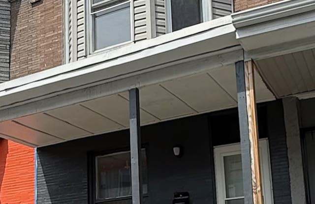 653 E. Thayer Street photos photos