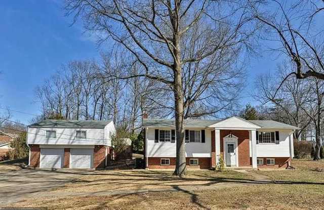 8707 GREYSTONE PL - 8707 Greystone Place, Mount Vernon, VA 22309