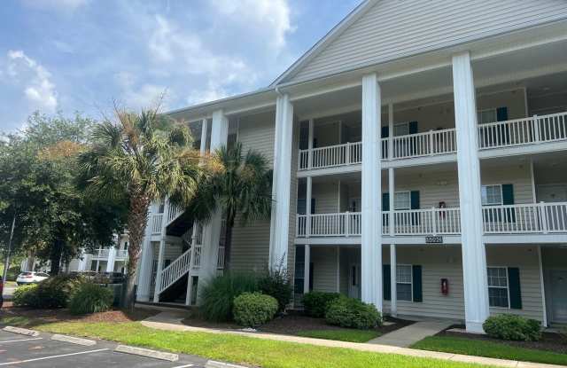 Beautiful ground floor condo with LOTS OF UPGRADES in Windsor Green II, Carolina Forest area Gallery 1