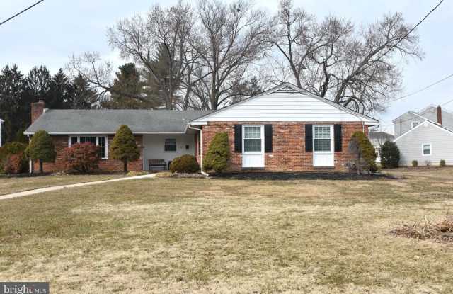 107 JAMES Street photos photos