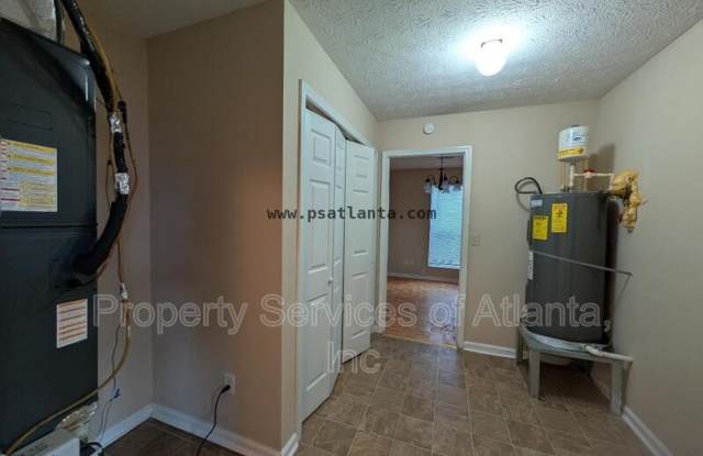 298 Marsh Glen Dr Gallery 3